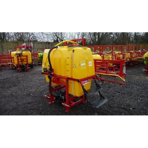 CROP SPRAYER 600l - Boom 12m