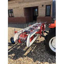 HAY TEDDER / HAY RAKE