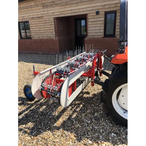 HAY TEDDER / HAY RAKE - with PTO Shaft 210